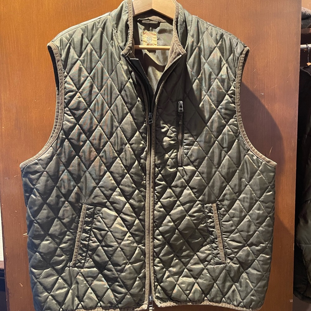 Trevero quilted vest.  Men’s XXL